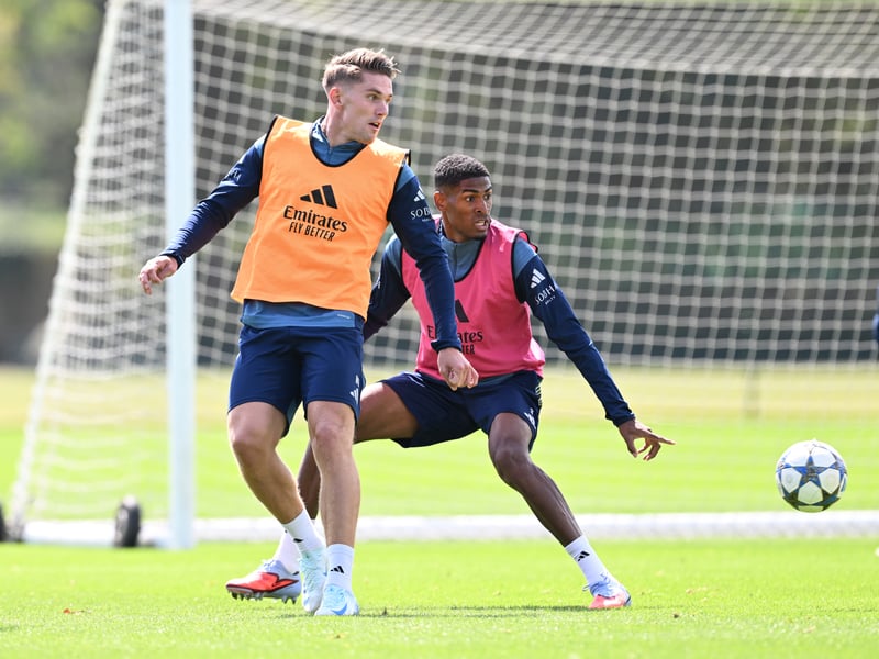 IN: Viktor Gyokeres, pictured (Sporting, £64m), Martin Zubimendi (Real Sociedad, £51m), Noni Madueke (Chelsea, £48.5m), Christian Norgaard (Brentford, £15m), Cristhian Mosquera (Valencia, £13m), Kepa Arrizabalaga (Chelsea, £5m).
OUT: Nuno Tavares (Lazio, £6.5m), Marquinhos (Cruzeiro, £2.5m), Kieran Tierney (Celtic after release); Takehiro Tomiyasu (released), Jorginho (Flamengo after release), Nathan Butler-Oyedeji (Lausanne after release), Elian Quesada-Thorn (released), Raheem Sterling (Chelsea), Neto (Bournemouth) - back to parent clubs after loans.