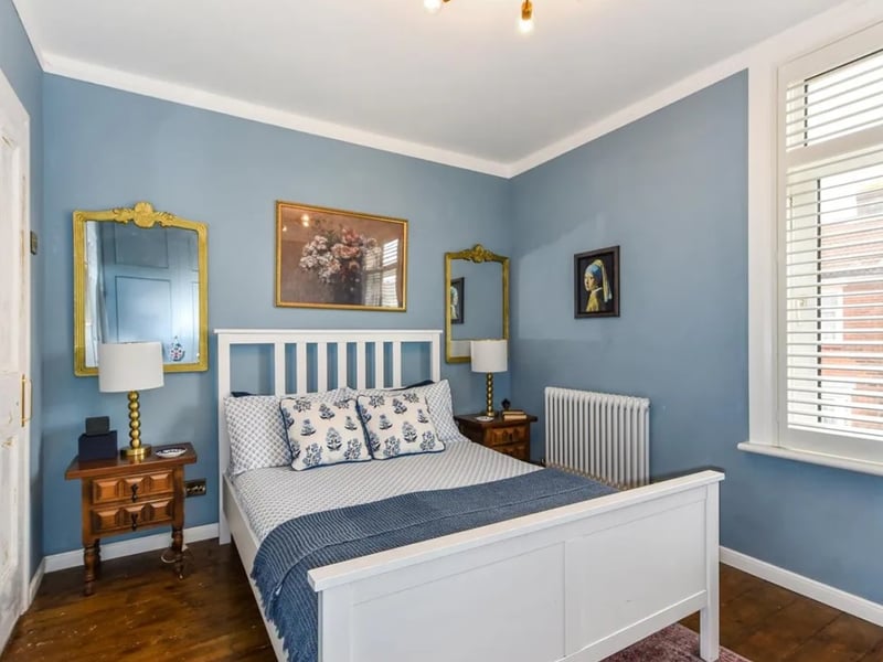 This home is chain free, making it an ideal buy.