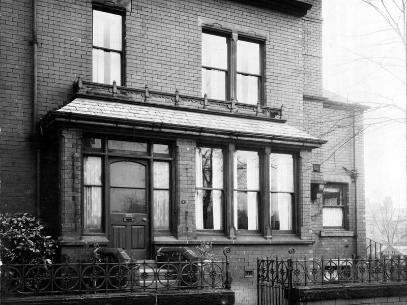 A substantial brick terrace house, lower floor bay window and enclosed porch, small front garden on Chestnut Avenue pictured in November 1929.