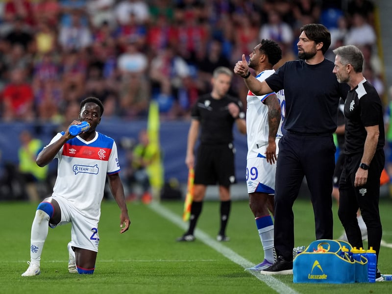 Never looked like adding to his European goals tally. Pulled one shot well wide in the second half and was booked in the first half for an off the ball incident. 5