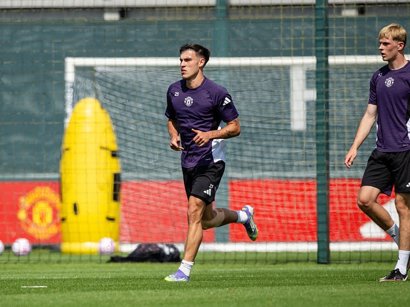 Ugarte endured a mixed pre-season schedule and could be reduced to a squad role if Baleba is signed.