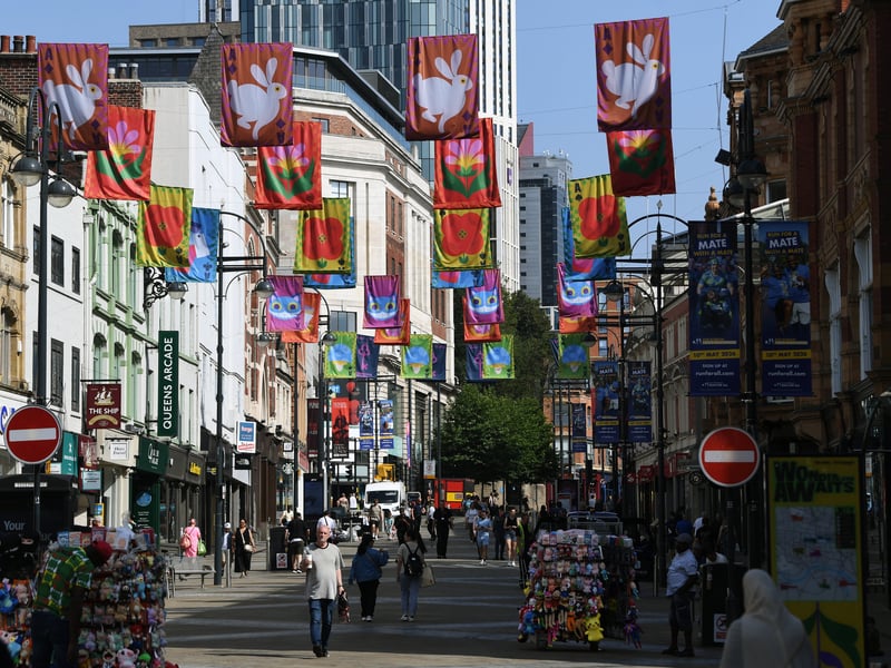 Temperatures hit as high as 32°C in parts of Leeds today as the city was struck by another heatwave.