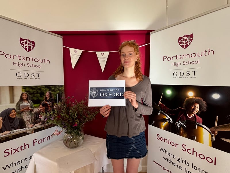 Pictured: Lucy Hewitt (18) has celebrated getting into the University of Oxford this morning where she will study law and French law. 

Picture: Sarah Standing 