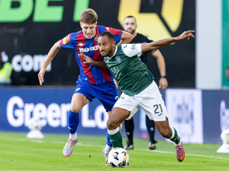 Jordan Obita shields the ball from Partizan's Ognjen Ugreseic in the early stages.