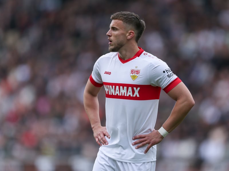 Sky Germany's Florian Plettenberg named Leeds as one of many Premier League teams to enquire about Demirovic, who scored 15 Bundesliga goals last season. Stuttgart want to keep the 27-year-old who has been labelled 'a player to watch' in the window's final days. Focus in West Yorkshire is thought to be more on a winger/No.10 rather than a striker, however.