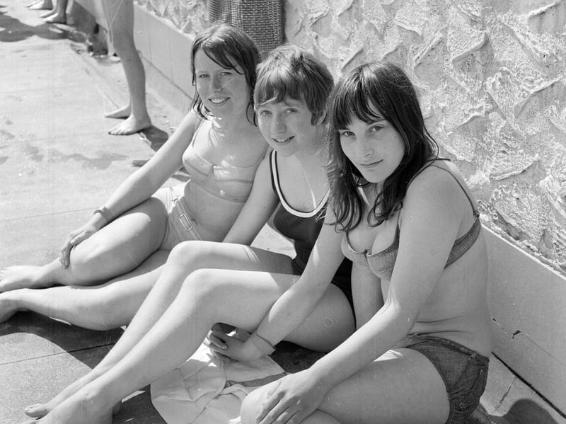 Holidaymakers on Portobello beach, Edinburgh, in July 1965