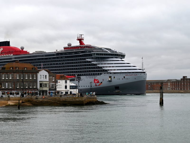 Brilliant Lady sailing into Portsmouth earlier this week