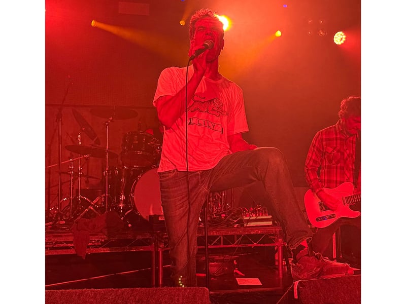 Shannon said he hoped he'd be back in Glasgow with his next R.E.M. project - playing 'Lifes Rich Pageant' in full.