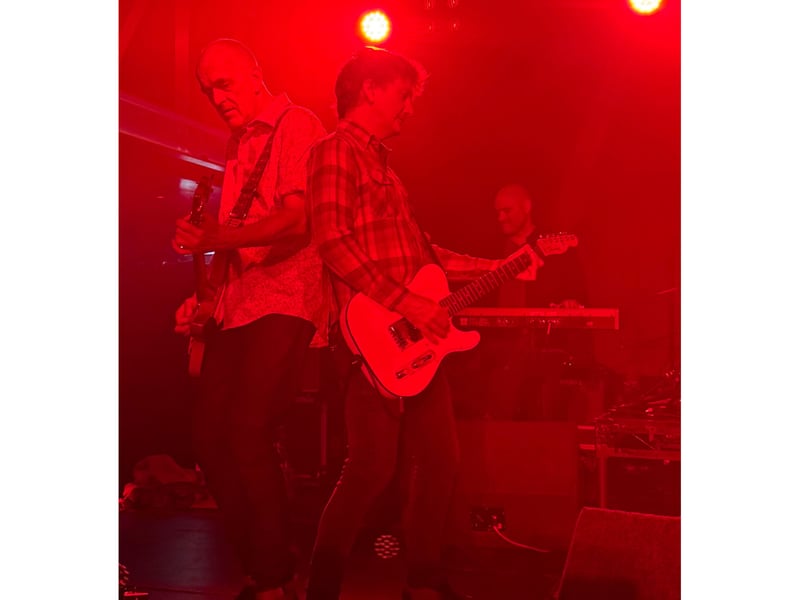 The band finished with 'Pretty Persuasion' from the album 'Reckoning'.