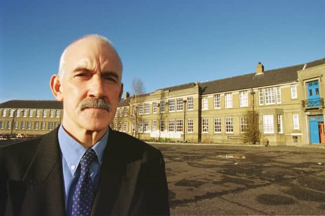 John Burns, headteacher at Granton Primary School, Edinburgh, in December 1999. He and his management team were praised for turning the school around after inspectors gave it a damning assessment.