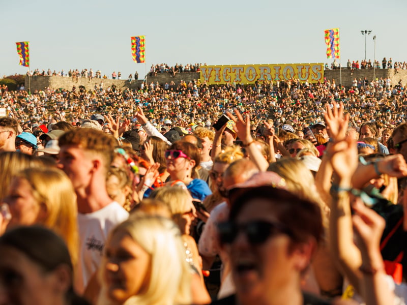 Daniel Bedingfield wows the crowds at Victorious who packed into Castle Field
Picture: Marcin Jedrysiak