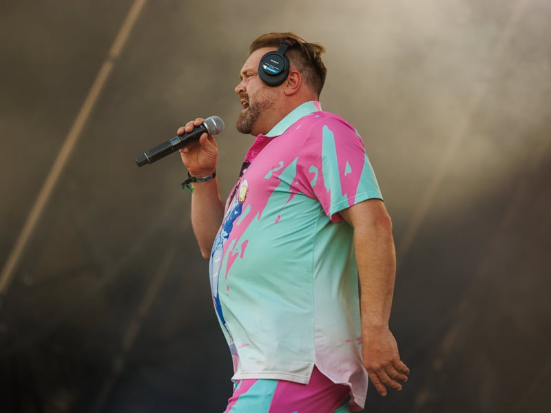 Daniel Bedingfield wows the crowds at Victorious
Picture: Marcin Jedrysiak