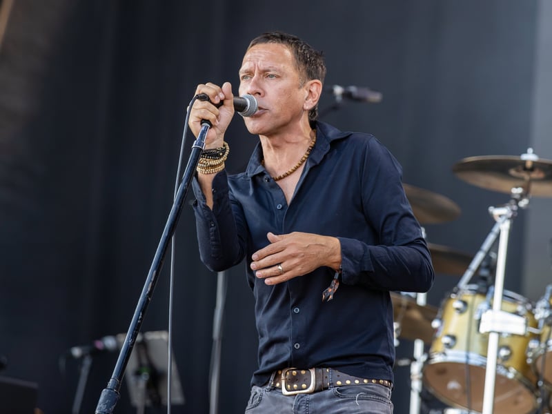 Shed Seven wowed the crowds when they took to the Common Stage on Saturday afternoon.
