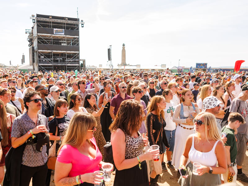 Crowds watch Portsmouth's Harvey Jay Dodgson Picture:Marcin Jedrysiak