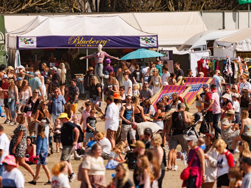 Colourful crowds at Victorious Festival 2025
Picture: Marcin Jedrysiak