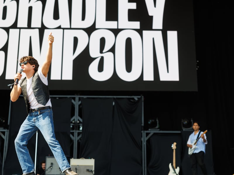 Bradley Simpson performance at Victorious Festival
Picture:Marcin Jedrysiak