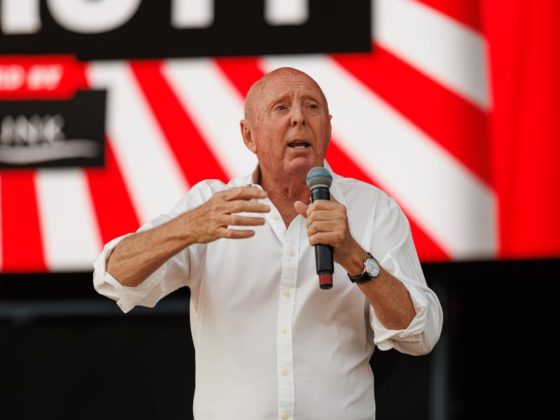 Pictured: Comedy legend Jasper Carrott bringing the laughs to the Common Stage at Victorious Festival 2025
Picture:Marcin Jedrysiak