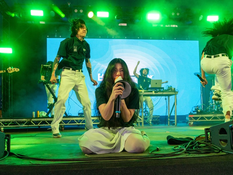 Balming Tiger on Festival Republic stage.