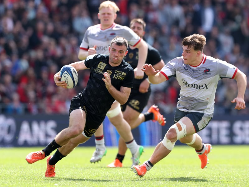 The first-choice Scotland scrum-half returns to Toulon for his third season in the French top flight and will once again compete with Baptiste Serin for the No 9 jersey. White, 27, helped Toulon reach the play-off semi-finals last season where they lost to Bordeaux. He left Scotland’s summer tour to join the Lions as an injury replacement for Tomos Williams and played against the Waratahs, the Invitational AU & NZ team and the First Nations & Pasifika XV, scoring a try in the middle game. Acquitted himself well in Australia and unlucky to miss out on a place in the Test squad.
