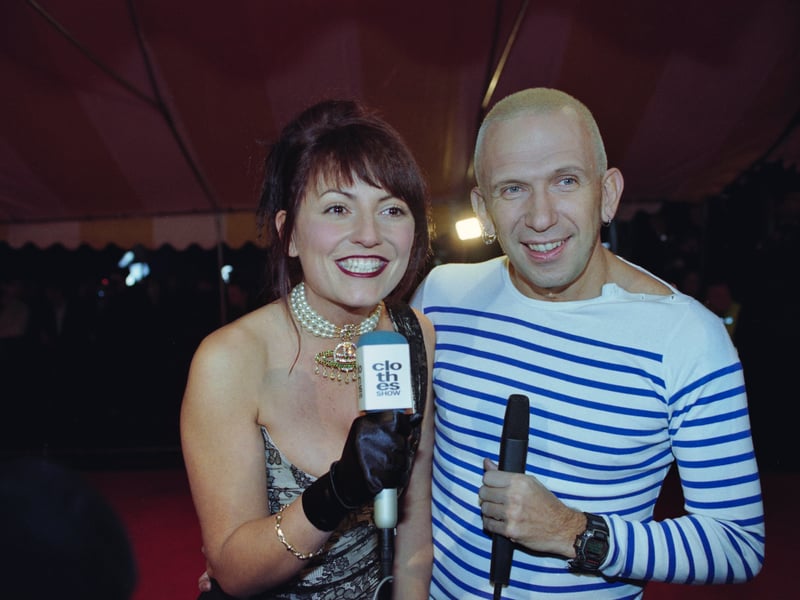 Known for her high-energy and straight-talking style, Davina McCall hosted Hitlist UK and Singled Out in the early '90s, becoming one of MTV's most iconic original hosts. After her MTV stint, she became a television institution, hosting Big Brother for a decade and going on to front a variety of shows, including The Million Pound Drop and a judge on The Masked Singer