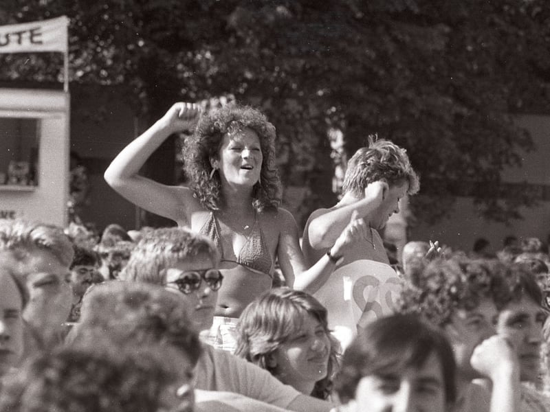 Fans on shoulders at the Bruce Springsteen concert in Leeds' Roundhay Park on July 7, 1985