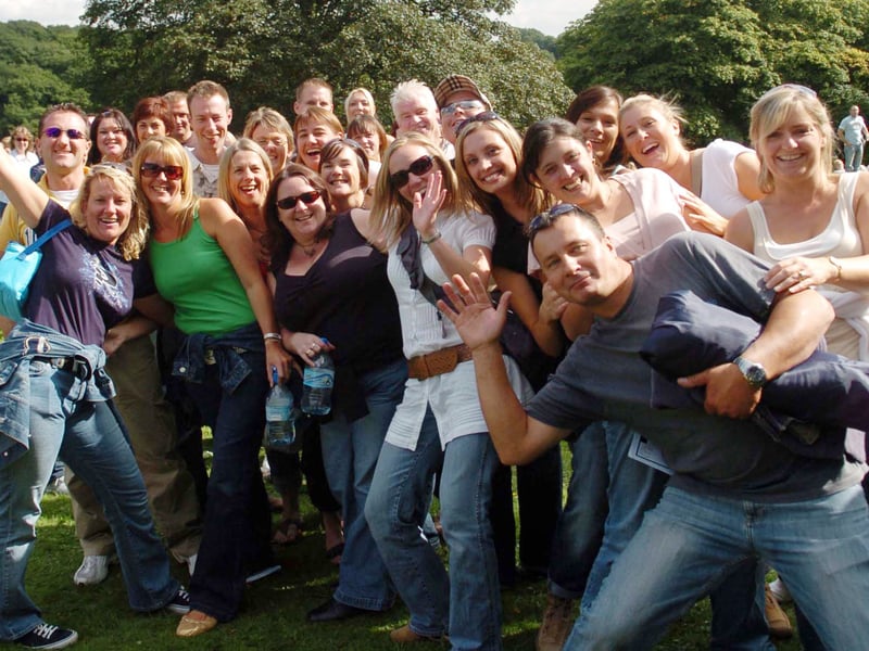 Robbie Williams fans queue to get into Leeds' Roundhay Park to see him perform on September 8, 2006