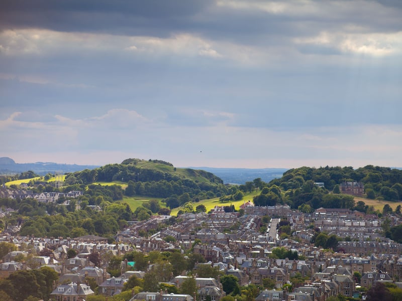 There's a reason why the Royal Observatory is located at Blackford Hill. The elevated position allows for great views over much of the night sky, while it's surprisingly dark considering it's less than an hour's walk from the city centre. 