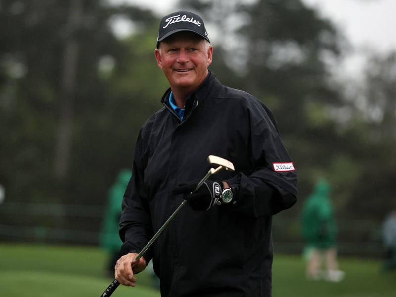 Scottish double-Major winner Sandy Lyle took part in five Ryder Cups in 1979, 1981, 1983, 1985 and 1987. In that time her won seven matches, lost nine and tied two.