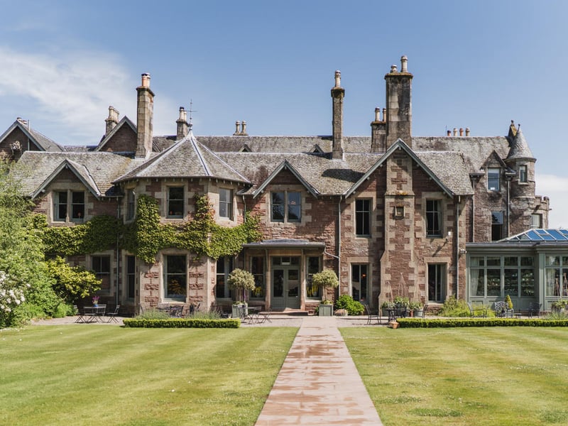 Cromlix Hotel in Dunblane has One Michelin Key.