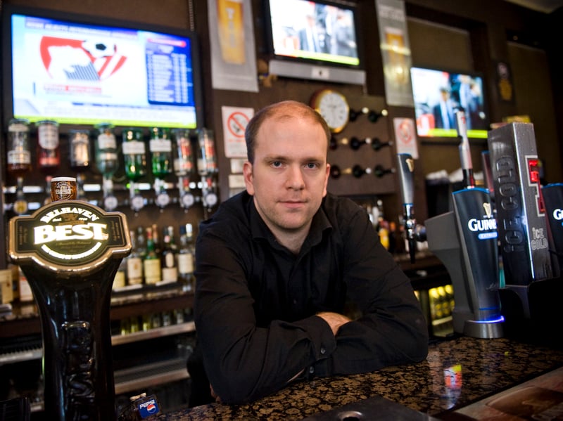 Ben Prowse, landlord of the Polwarth Tavern, Edinburgh, in 2009