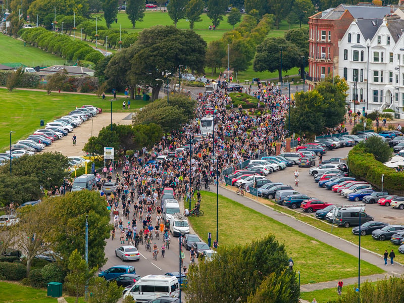 Drum and Bass on the Bike around Portsmouth, starting in Guildhall Square.


Picture: Marcin Jedrysiak