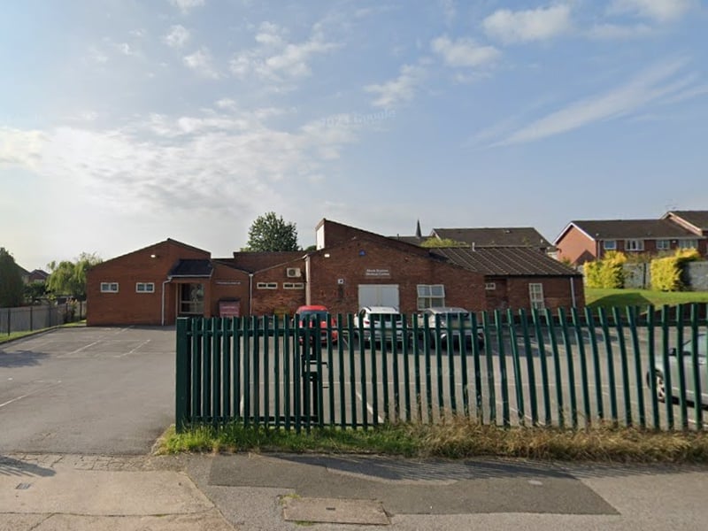 There were 388 survey forms sent out to patients at Monk Bretton Health Centre in Monk Bretton, Barnsley, and the response rate was 27%. 83% of patients said the reception team was ‘very helpful’, while 13% said they found the team ‘fairly helpful’.