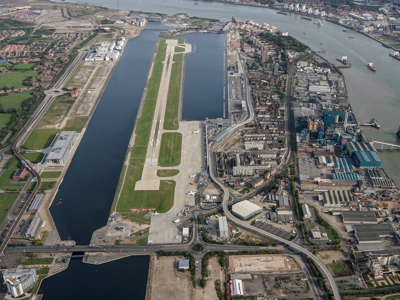 London City Airport had 66.6 per cent of positive reviews for their customer service. It is an international airport in the Royal Docks area of east London located close to the financial districts of the City of London and Canary Wharf.