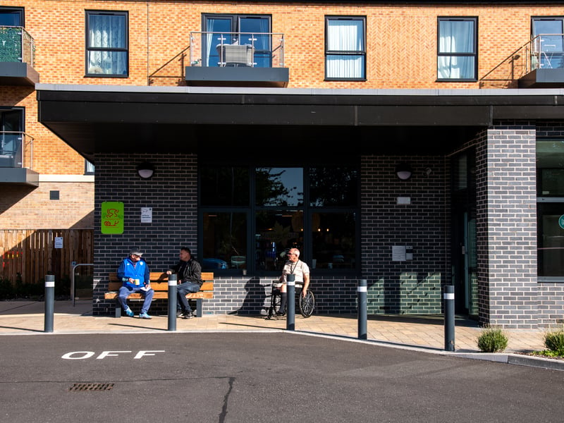A Woodlesford staple that comes highly recommended by locals for its "yummy" food and friendly service. It’s a classic neighbourhood café where the pancakes are a highlight of the morning menu, served with a side of genuine Yorkshire hospitality. 🥞 The Sycamores, 28 Holmsley Ln, Woodlesford, Leeds LS26 8SD