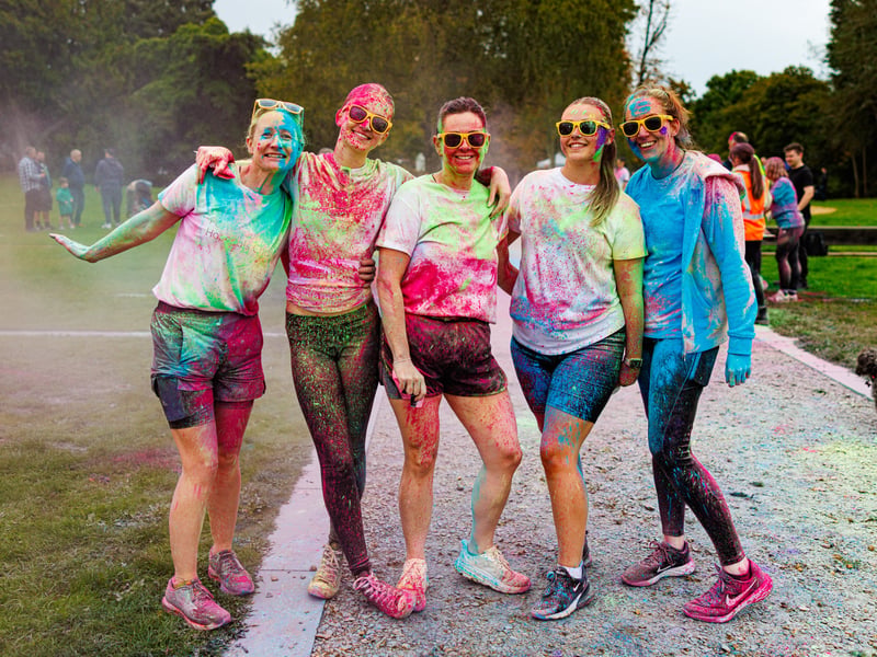 QA colour dash event at Staunton Country Park
Picture:Marcin Jedrysiak