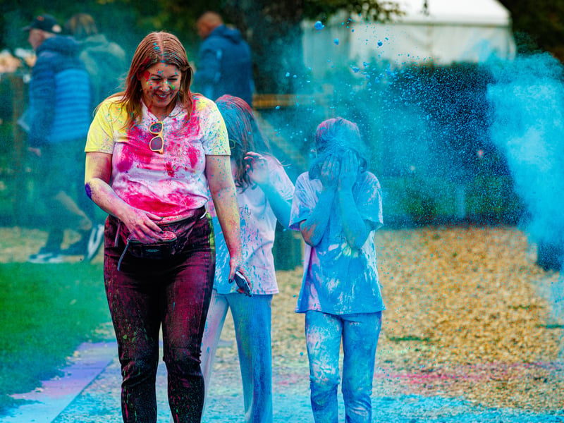QA colour dash event at Staunton Country Park
Picture:Marcin Jedrysiak