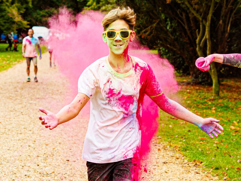QA colour dash event at Staunton Country Park
Picture:Marcin Jedrysiak