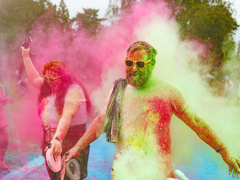 QA colour dash event at Staunton Country Park
Picture:Marcin Jedrysiak