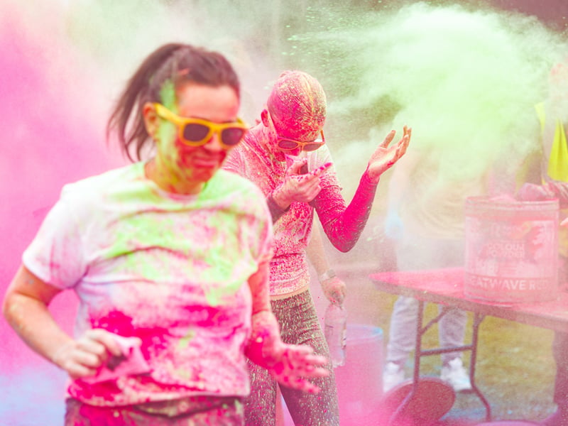 QA colour dash event at Staunton Country Park
Picture:Marcin Jedrysiak