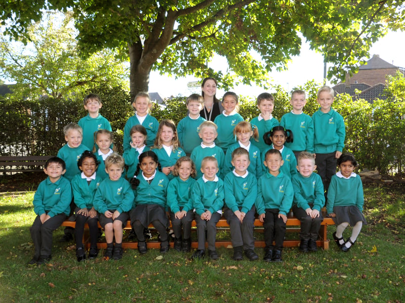Court Lane Infant School, Cosham

Seaturtles class Year R 2019