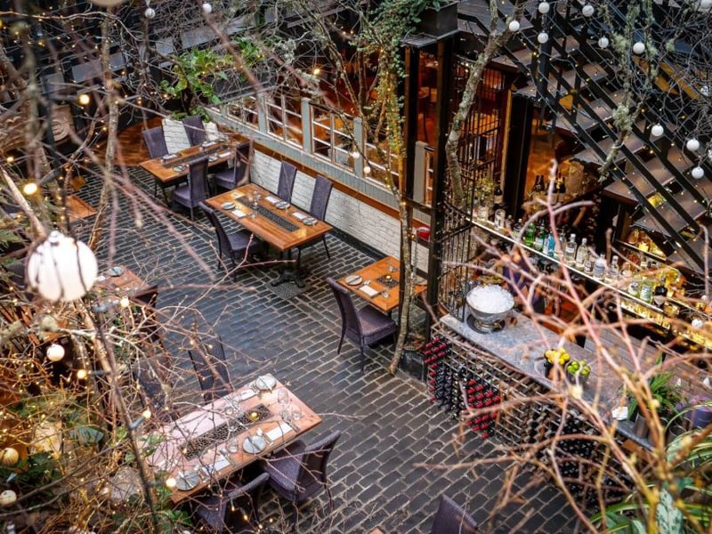 The Ubiquitous Chip courtyard in the mid noughties