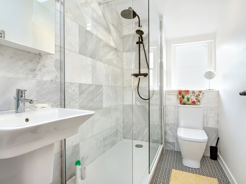 The second shower room in the property.