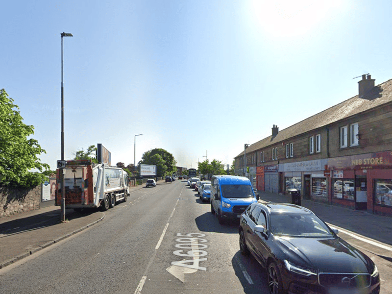 In the south of the city, Craigmillar, Liberton and Inch are under the EH16 postcode. The average house price is £286,711 while average monthly rent is £2,018. Craigmillar is best known for Craigmillar Castle, a medieval fortress that served as a refuge for Mary, Queen of Scots.