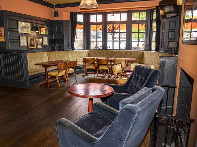 Beck and Call in Chapel Allerton has a 4.3* rating from 265 reviews. A Tripadvisor reviewer said: “Fantastic food and cocktails. Celebrated my daughter’s 21st. Looked after our large group and gave us an alcove to sit all together. Thanks so much.”