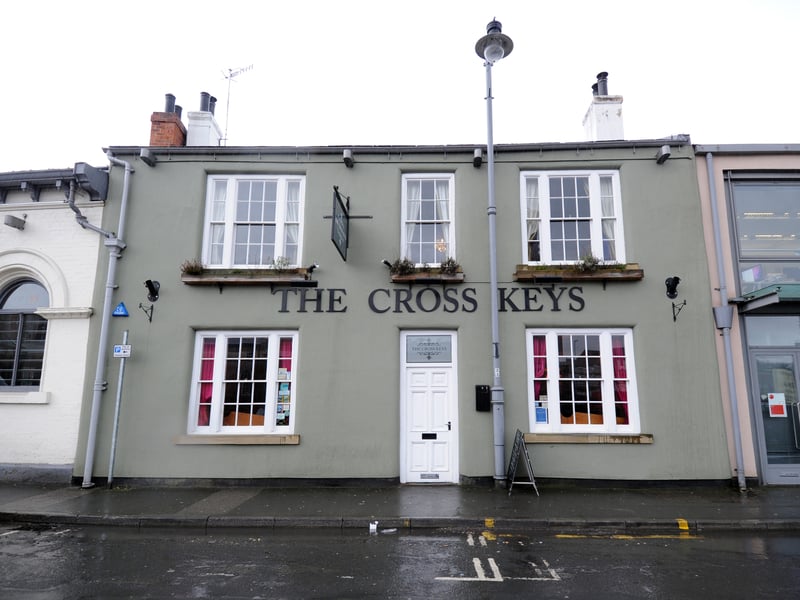 The Cross Keys in Holbeck is a 19th-century charm which according to DesignMyNight serves up “some of the world’s best ales”. It serves up the likes of garlic butter prawns, vegan burgers and a triple chocolate brownie.