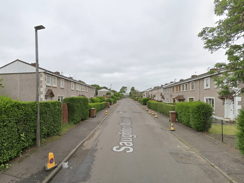 Edinburgh West has a current monthly average room rent price of £798. In 2019, this was £531. That's a 50.4 per cent increase.