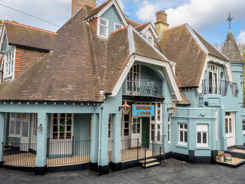 Worthing-based Brewhouse & Kitchen serves up a wide selection of delicious and unique brunch dishes from buttermilk pancakes to chorizo and poached eggs on toast, with something to suit all tastes. 