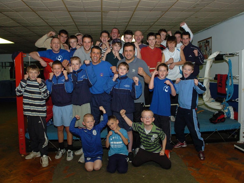 Tony Hoile, centre, with the City of Portsmouth boxing squad in 2006.