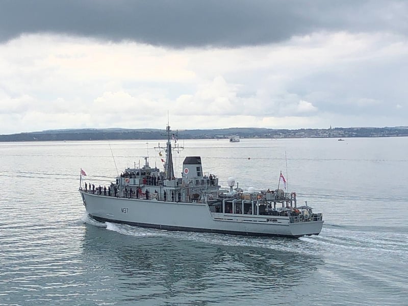 Hunt-class ships have a displacement of 750 tonnes. Even with the drive for autonomous systems, many are still in active service including HMS Chiddingfold.