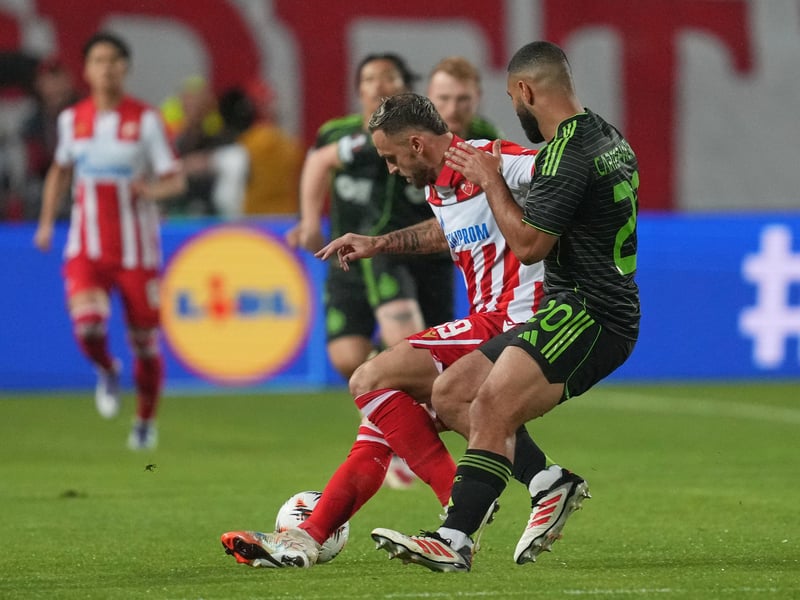His far post header almost created an opening for Celtic from a Nygren free-kick. Unlucky not to grab an assist in that moment. Missed a great opportunity in first-half stoppage time when he headed over the bar from close range. An important tackle just after the break halted an attack.
